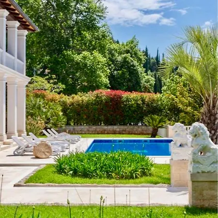 Stylish Kzey, Private Pool * سبليت